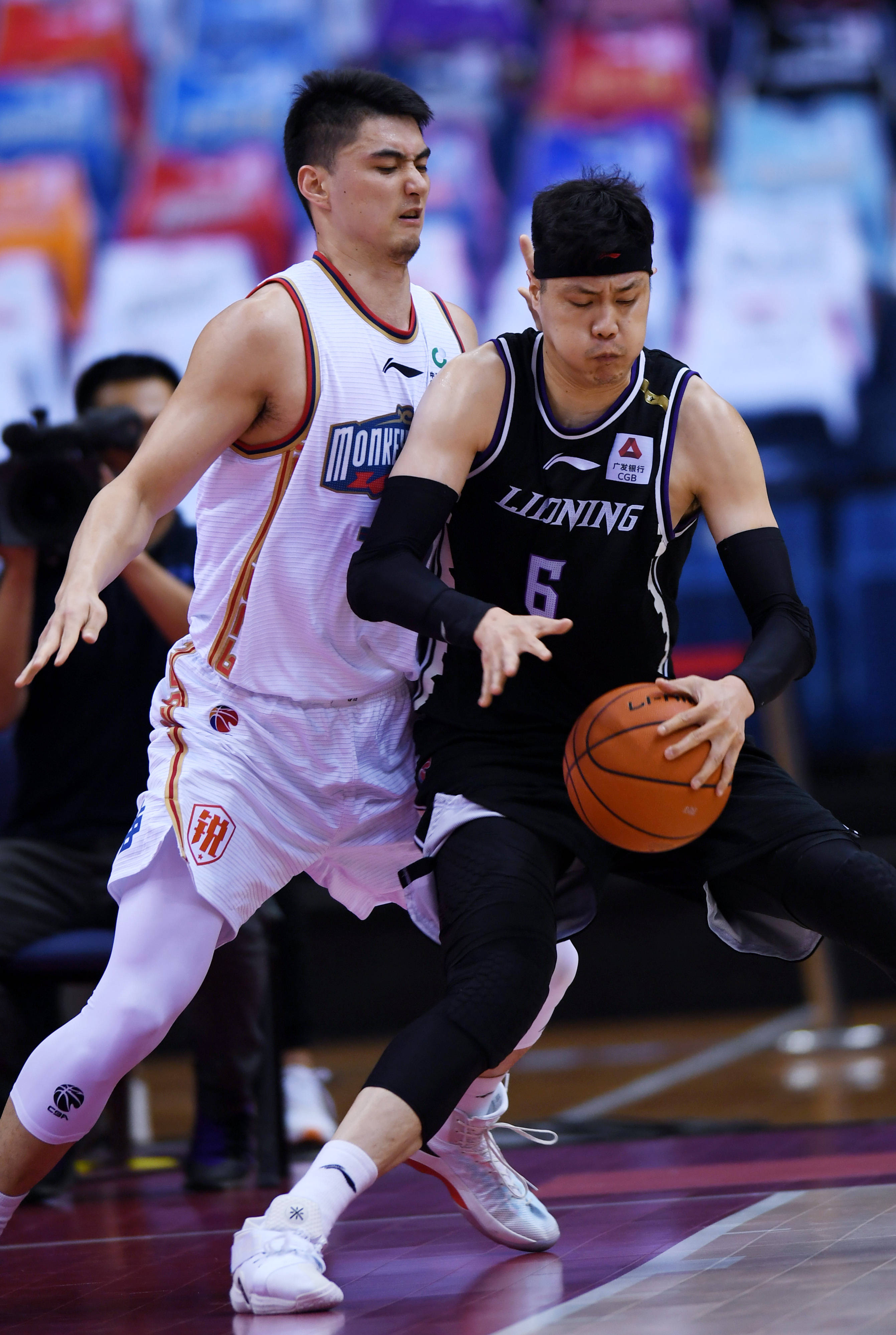 更反映了战 更反映了战