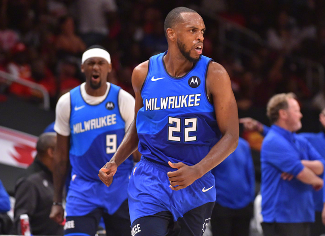 展现出冷静 展现出冷静