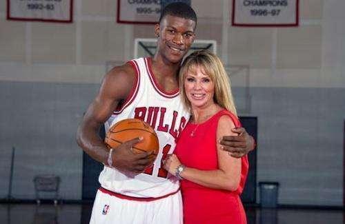 会因海外联 会因海外联