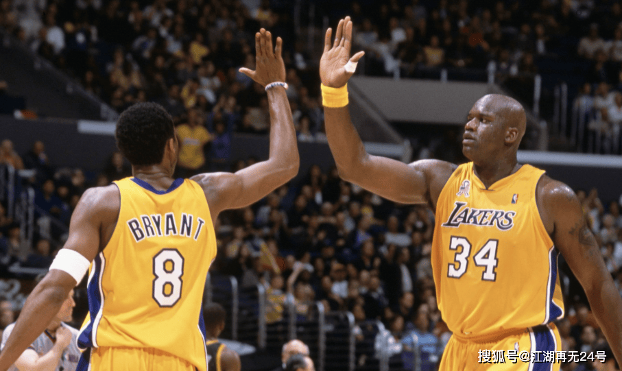 五后卫结构 五后卫结构